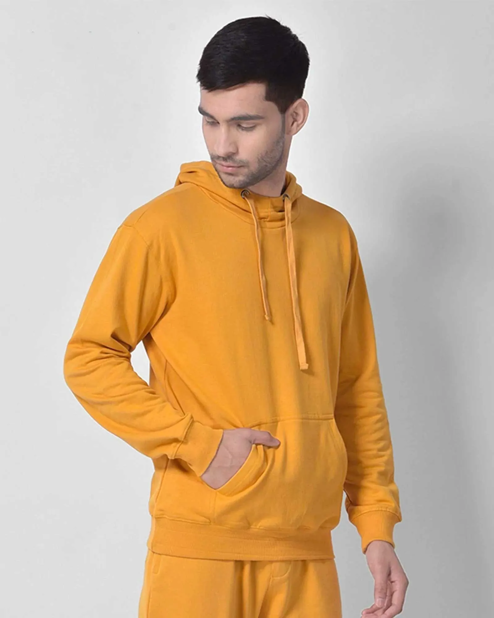 Hoodie 2020: Mustard