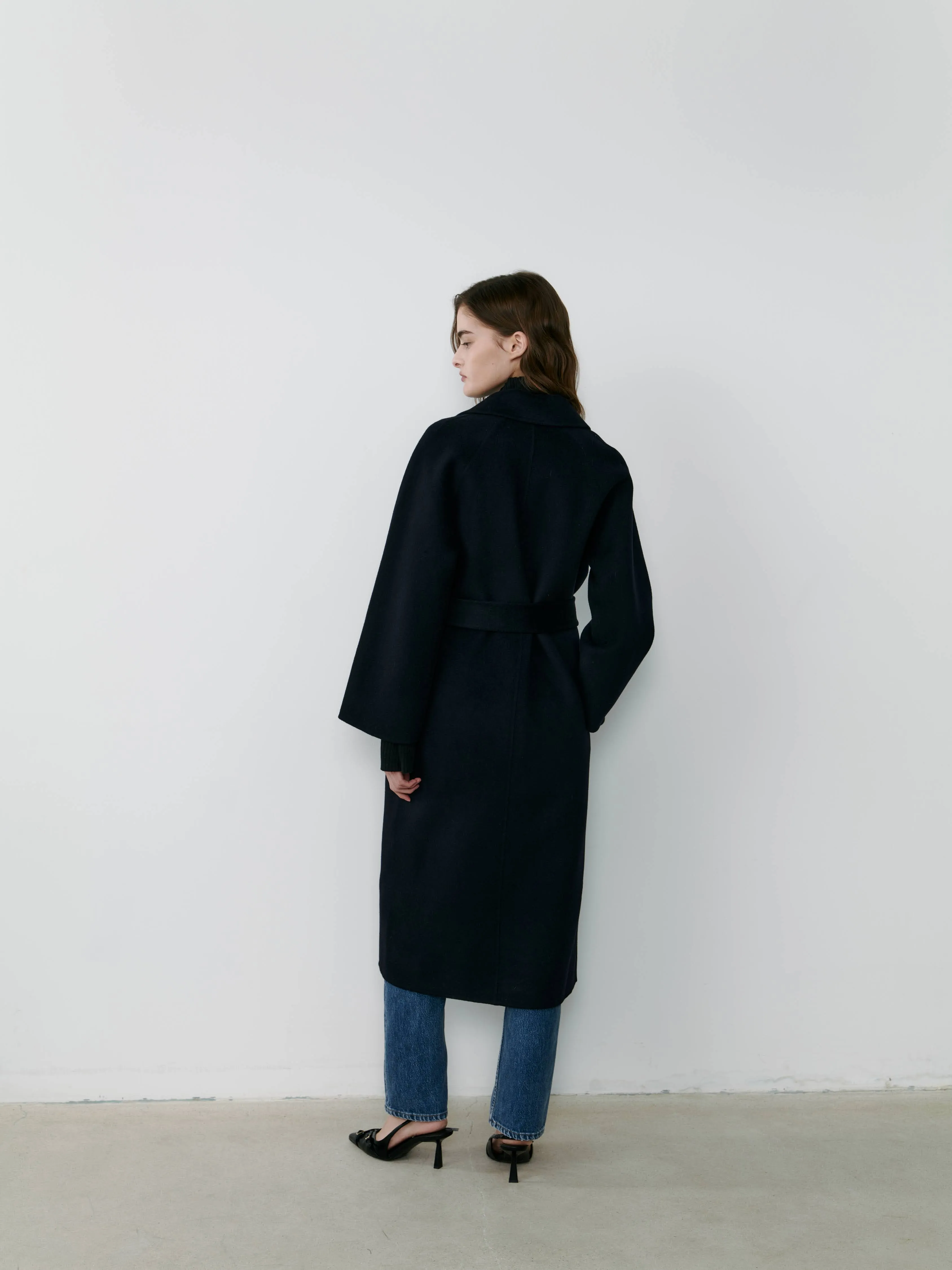 THE CURATED CLASSIC COAT - NAVY