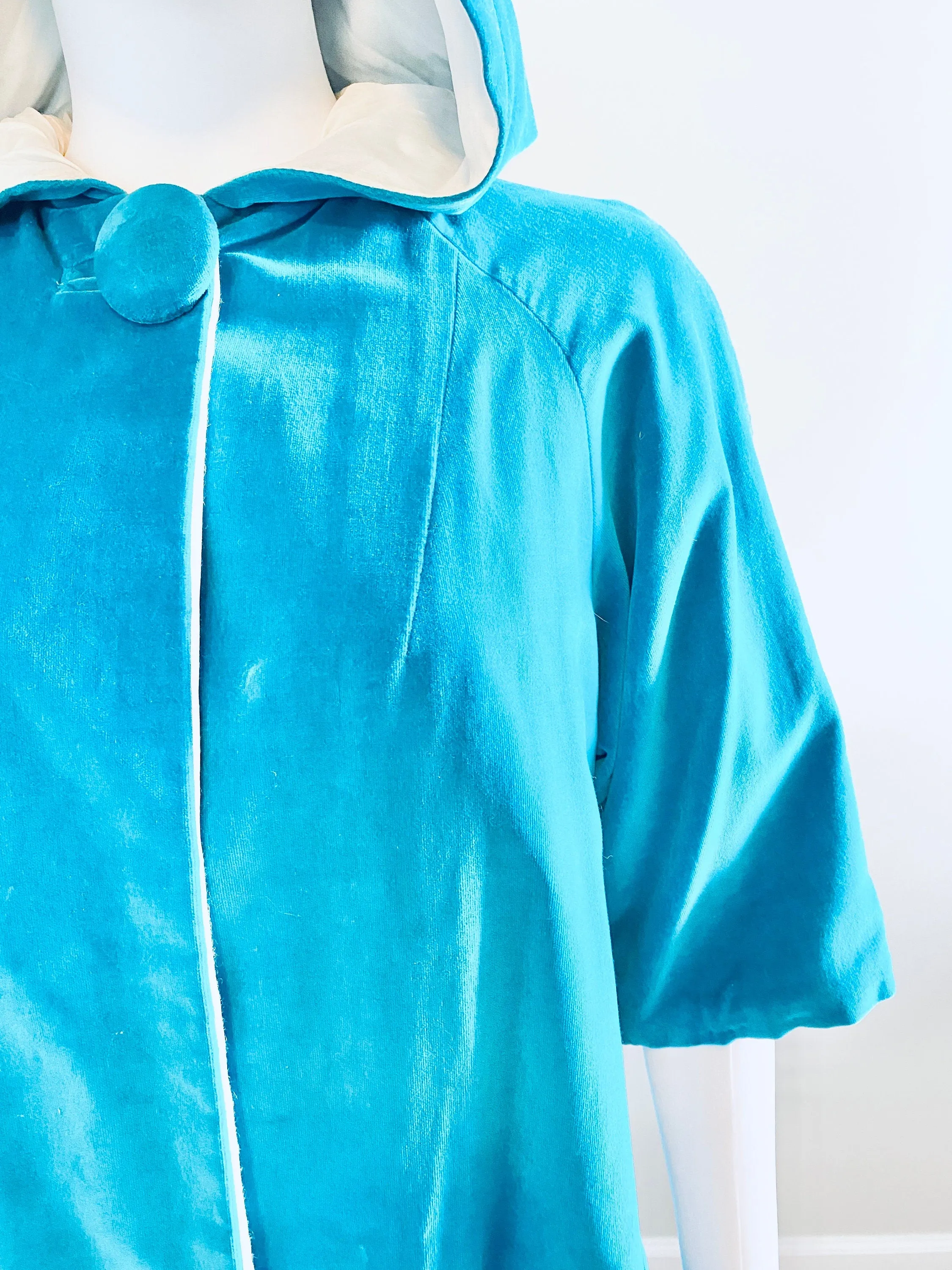 Vintage 1950s Hooded Velvet Aqua Coat / 50s Swing Coat / One Size